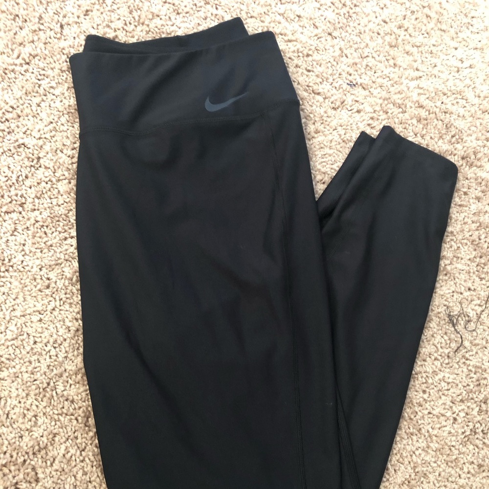Nike dry fit leggings!